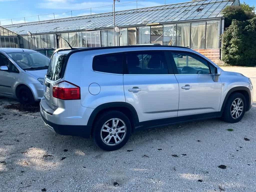 Chevrolet Orlando 2.0 Diesel 163CV aut. LTZ 11/2012-photo-3