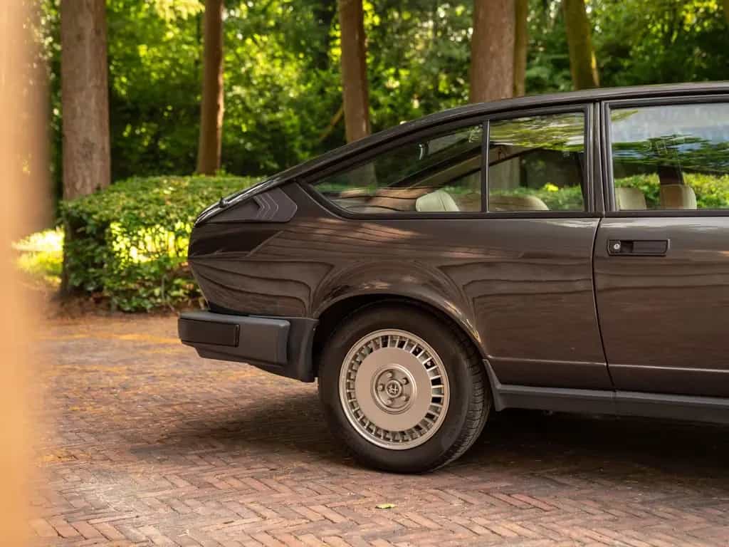 Alfa Romeo GTV 2.5 V6 | Nederlands geleverd 05/1982-photo-23