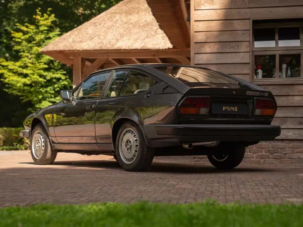 Alfa Romeo GTV 2.5 V6 | Nederlands geleverd 05/1982-photo-27