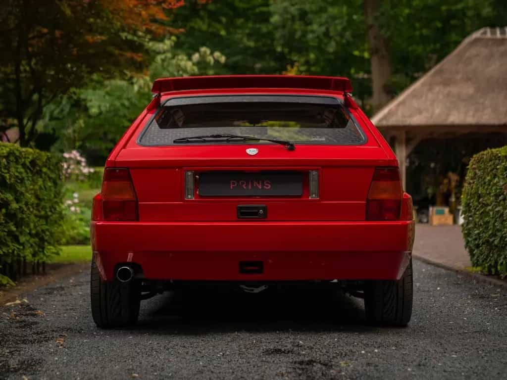 Lancia Delta 2.0-16V HF Integrale EVO I | 1 of 500 Homo 01/1992-photo-4