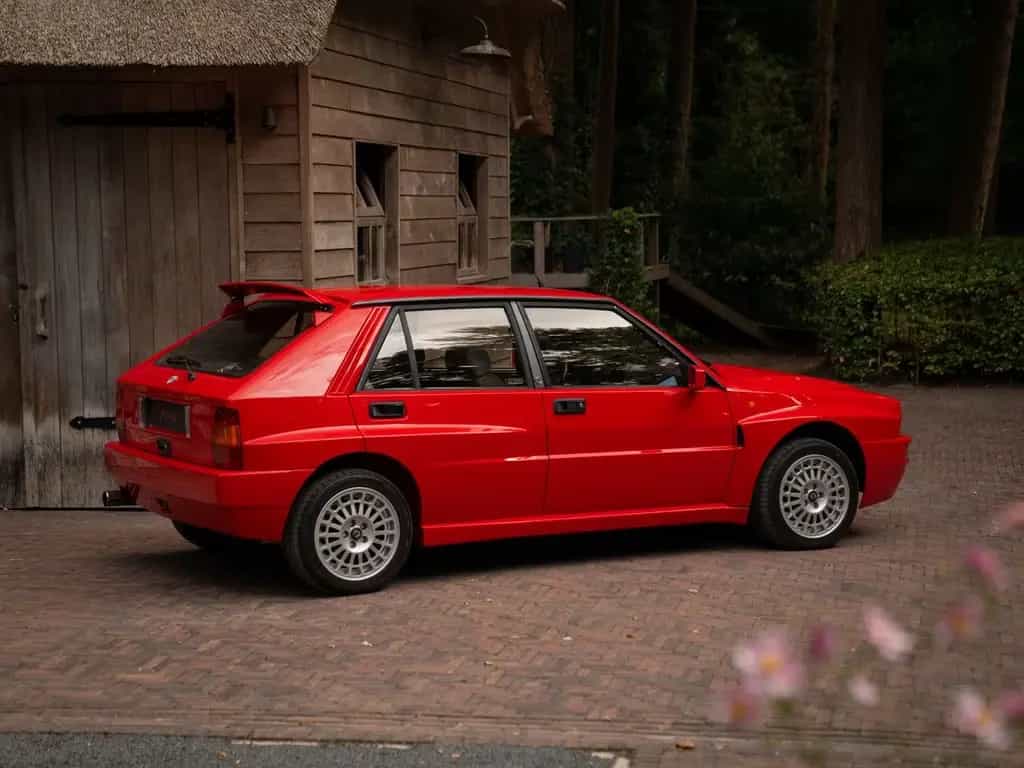 Lancia Delta 2.0-16V HF Integrale EVO I | 1 of 500 Homo 01/1992-photo-5