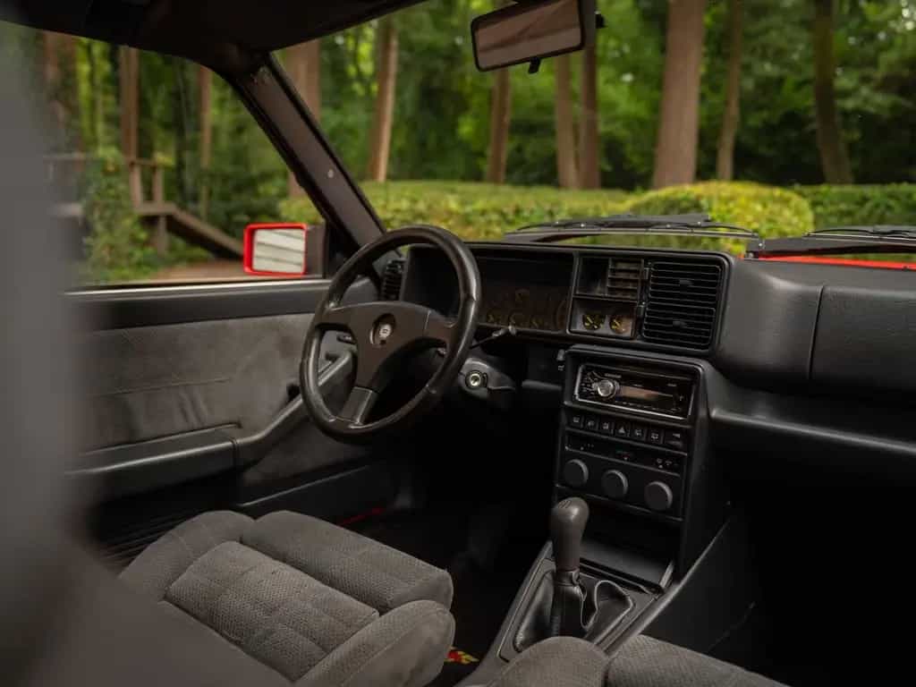 Lancia Delta 2.0-16V HF Integrale EVO I | 1 of 500 Homo 01/1992-photo-9
