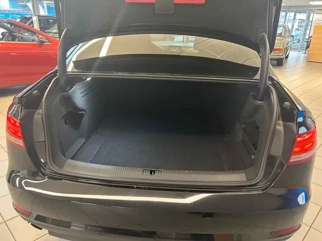Audi A4 Lim. -Led - Navi - Kamera 08/2018-photo-3