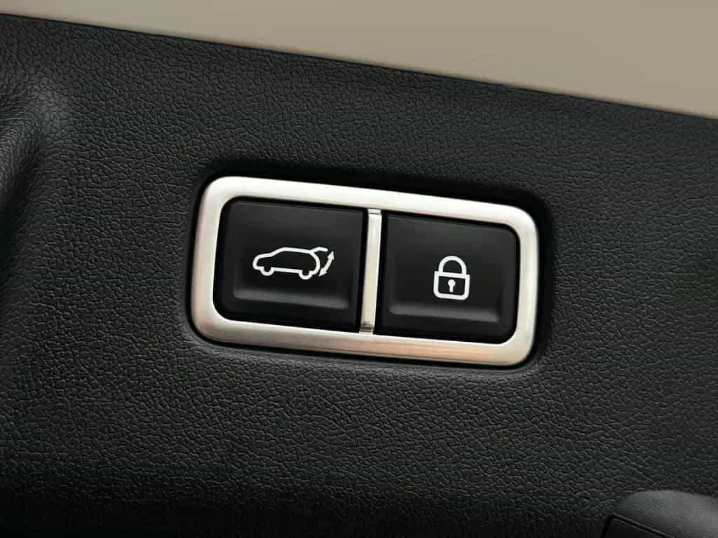 Kia Sorento 2.2CRDi PLATINUM 4WD* LED#4xSHZ#LH#KEYLE 11/2020-photo-25