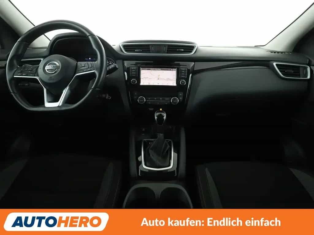 Nissan Qashqai 1.3 DIG-T Acenta Aut.*NAVI*TEMPO*CAM*PDC 01/2020-photo-11