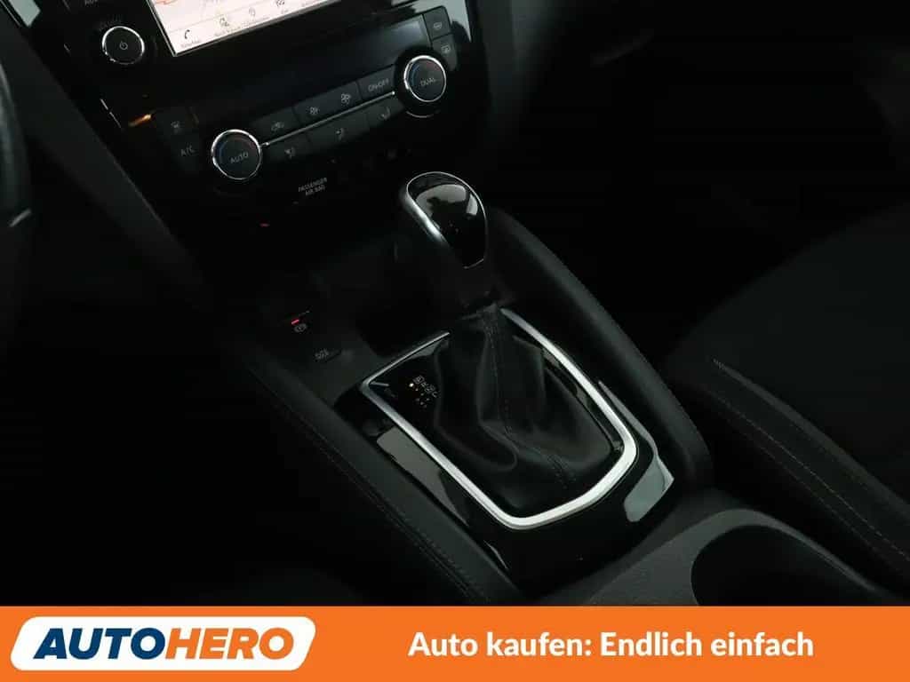 Nissan Qashqai 1.3 DIG-T Acenta Aut.*NAVI*TEMPO*CAM*PDC 01/2020-photo-20