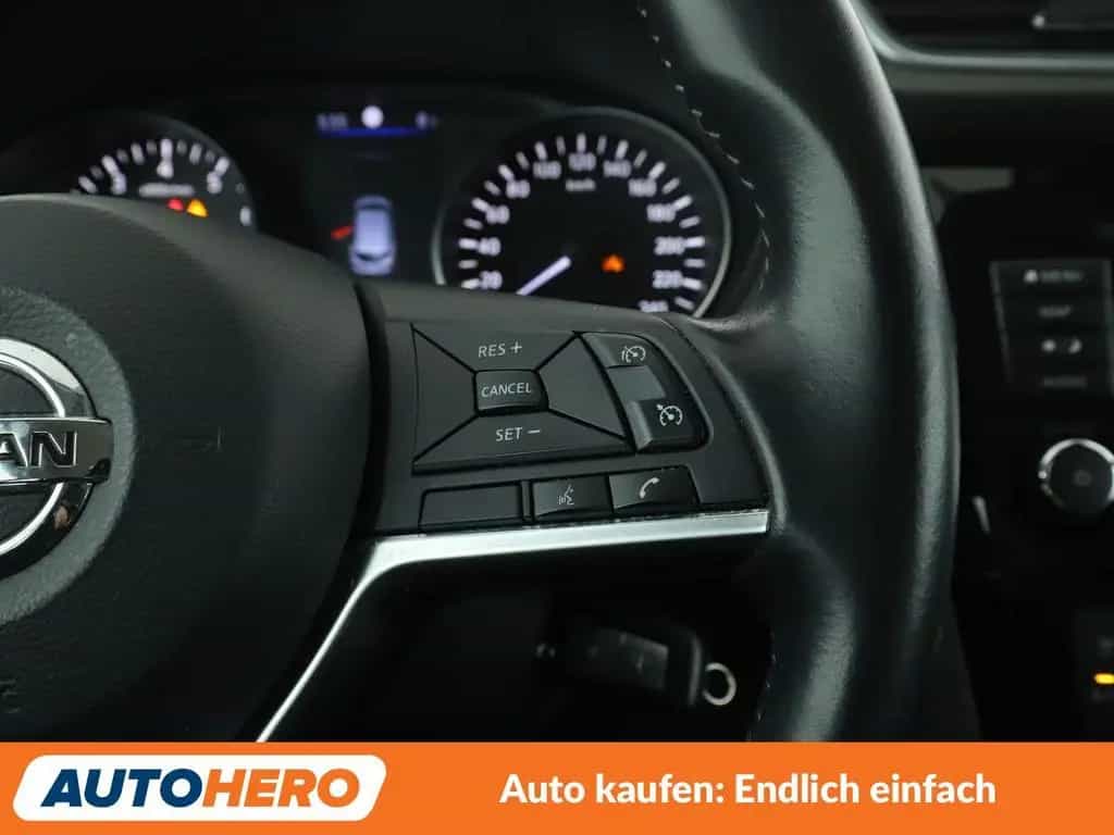 Nissan Qashqai 1.3 DIG-T Acenta Aut.*NAVI*TEMPO*CAM*PDC 01/2020-photo-25