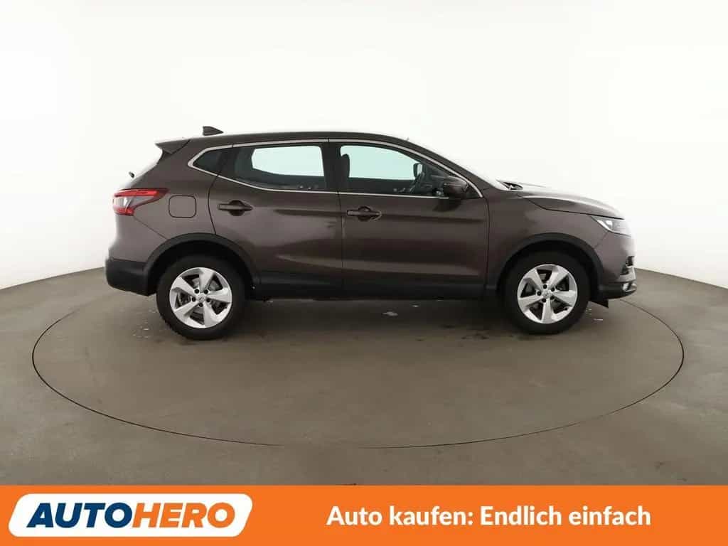 Nissan Qashqai 1.3 DIG-T Acenta Aut.*NAVI*TEMPO*CAM*PDC 01/2020-photo-6