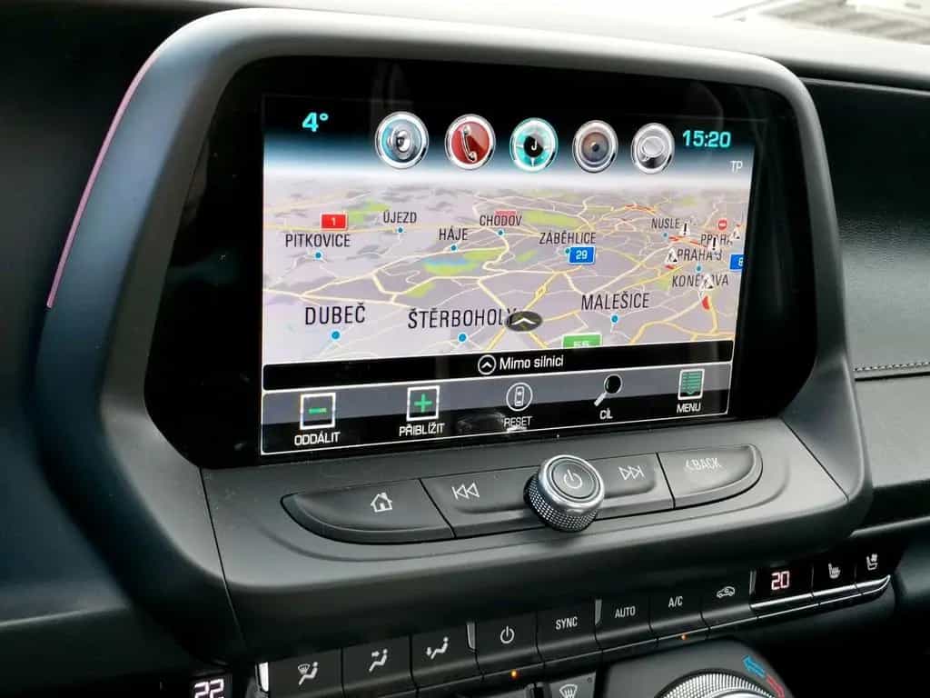 Chevrolet Camaro 6.2/V8 333KW* AT* BOSE*NAVI* HUD 06/2019-photo-13