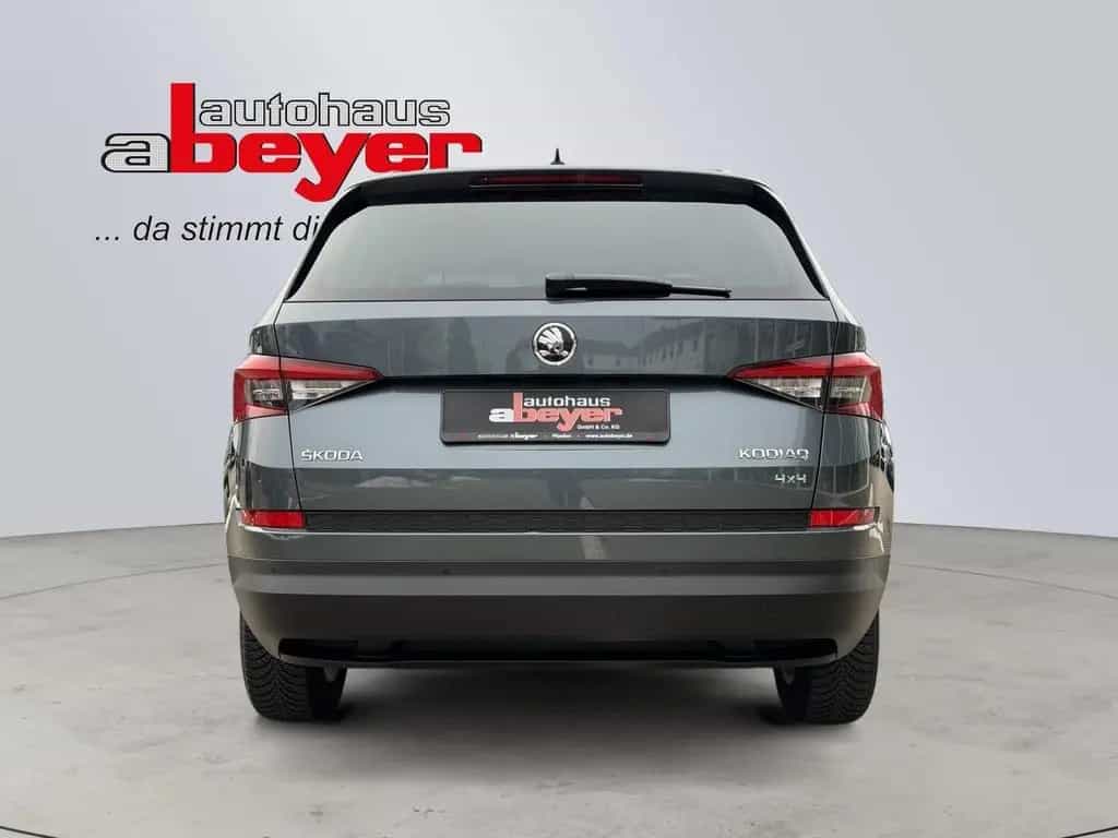 Skoda Kodiaq 1.4 TSI 4x4 DSG Ambition NAVI SHZ PDC 03/2018-photo-2