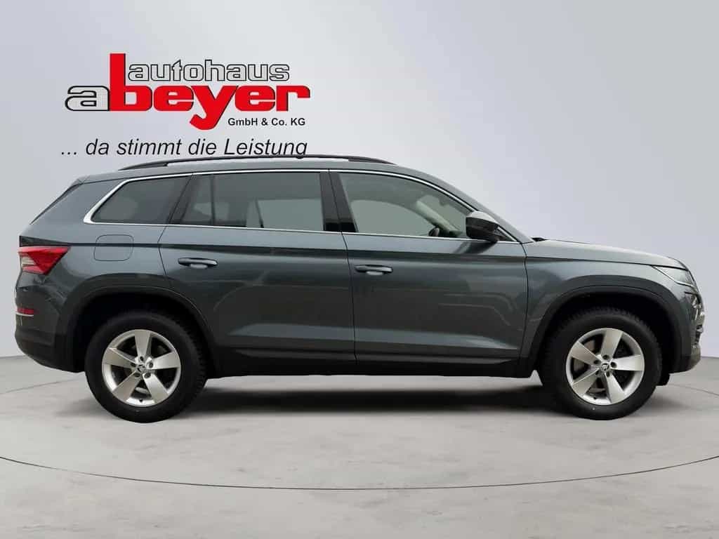 Skoda Kodiaq 1.4 TSI 4x4 DSG Ambition NAVI SHZ PDC 03/2018-photo-4