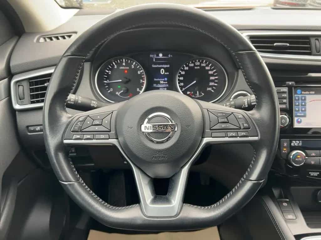 Nissan Qashqai N-Connecta 1.2 DIG-T AHK+NAVI+RFK+SHZ+PD 09/2017-photo-10