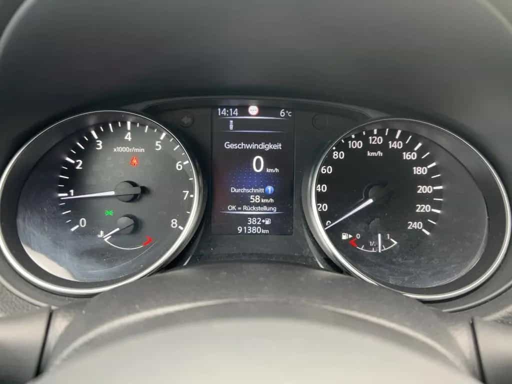 Nissan Qashqai N-Connecta 1.2 DIG-T AHK+NAVI+RFK+SHZ+PD 09/2017-photo-15