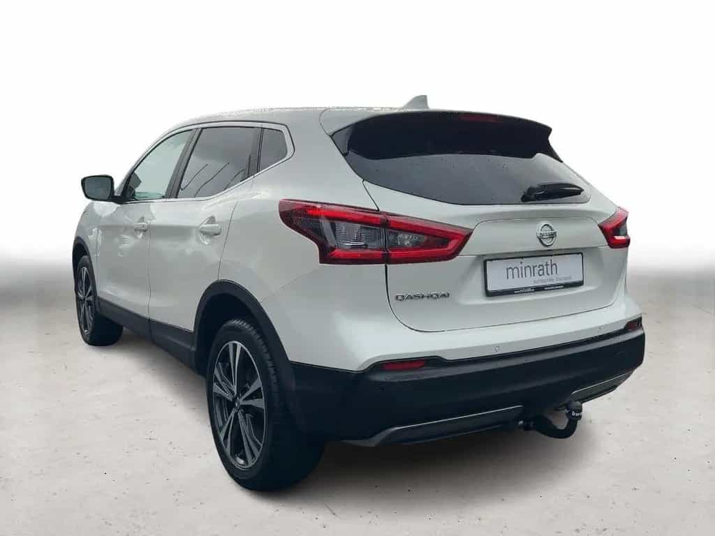 Nissan Qashqai N-Connecta 1.2 DIG-T AHK+NAVI+RFK+SHZ+PD 09/2017-photo-3