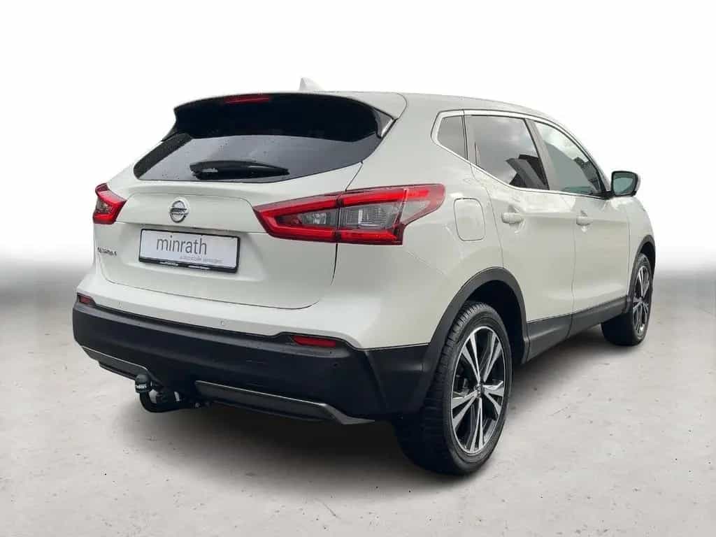 Nissan Qashqai N-Connecta 1.2 DIG-T AHK+NAVI+RFK+SHZ+PD 09/2017-photo-4