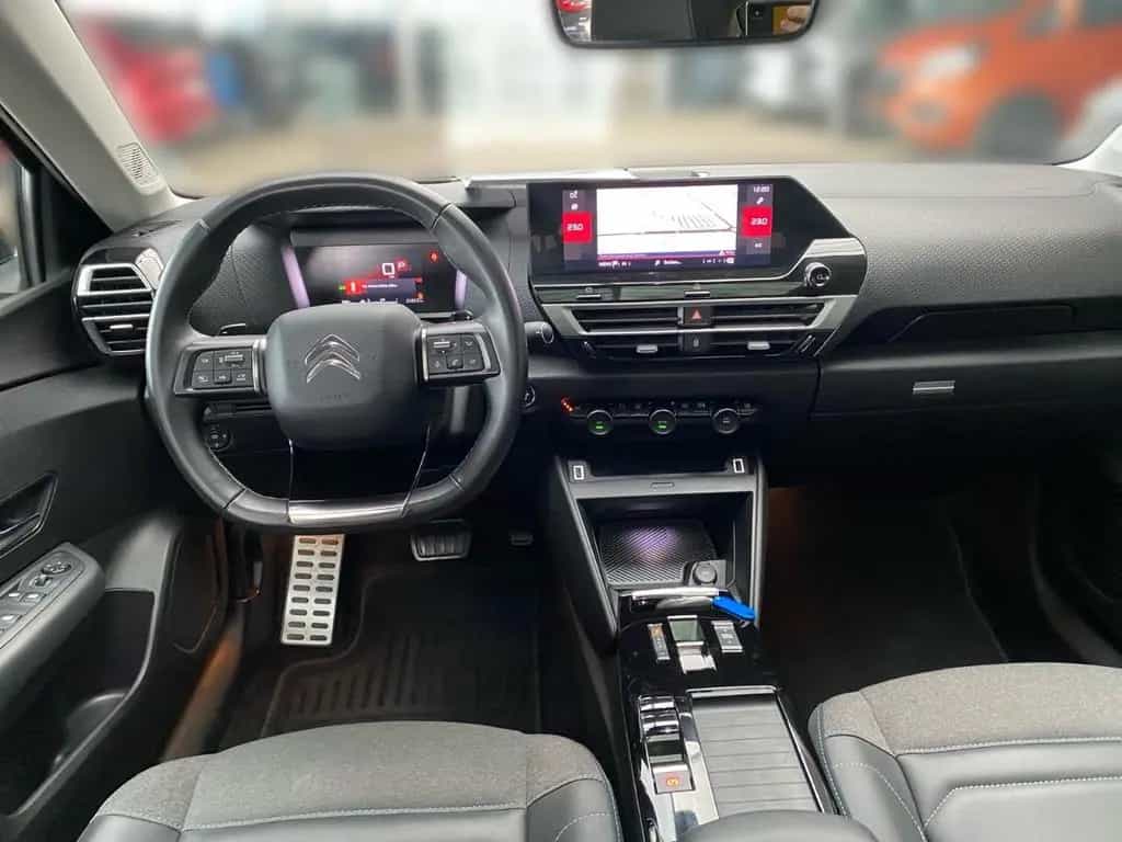 Citroën C4 Lim. Shine mit Schiebedach, Navi 01/2021-photo-10