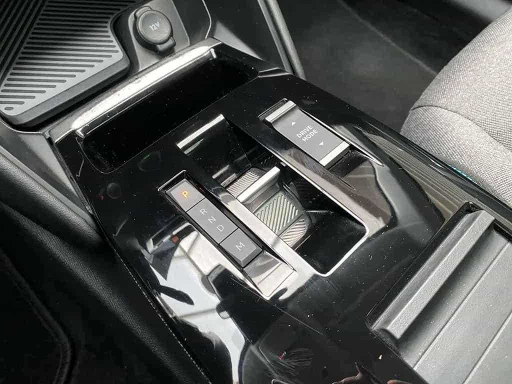 Citroën C4 Lim. Shine mit Schiebedach, Navi 01/2021-photo-16