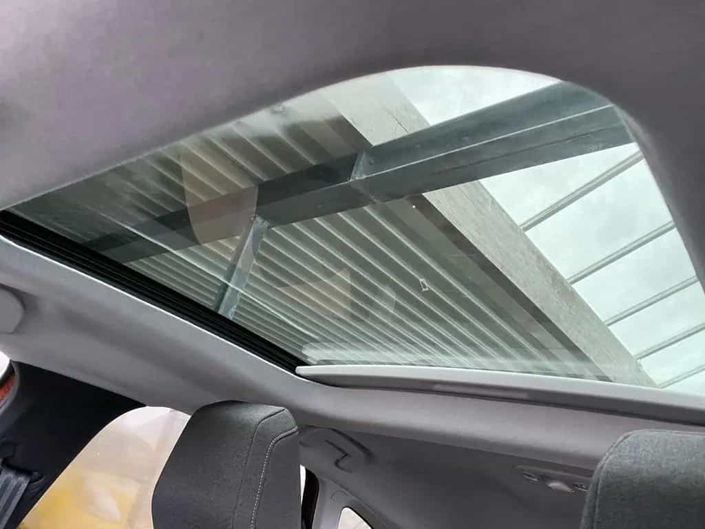 Citroën C4 Lim. Shine mit Schiebedach, Navi 01/2021-photo-9