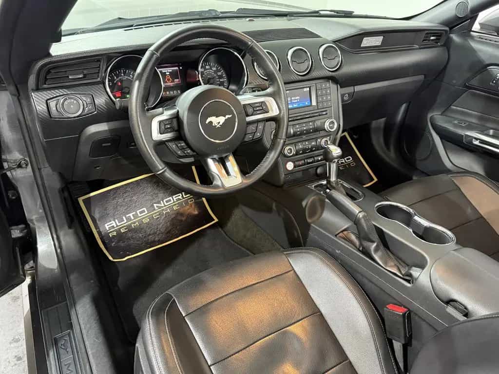 Ford Mustang Convertible Automatik*Leder*Kamera*19"* 12/2015-photo-13