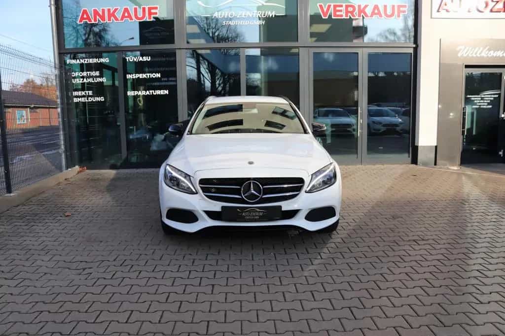 Mercedes-Benz C-Class 200 T-Modell 4Matic Navi Kamera LED Klima 06/2018-photo-1