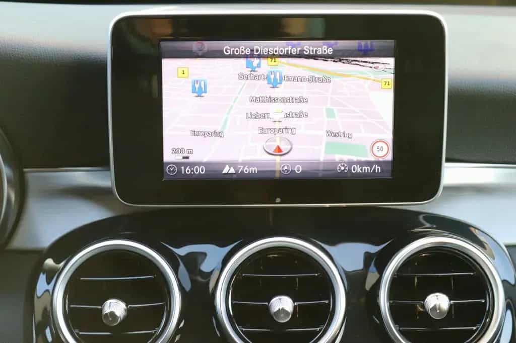 Mercedes-Benz C-Class 200 T-Modell 4Matic Navi Kamera LED Klima 06/2018-photo-20