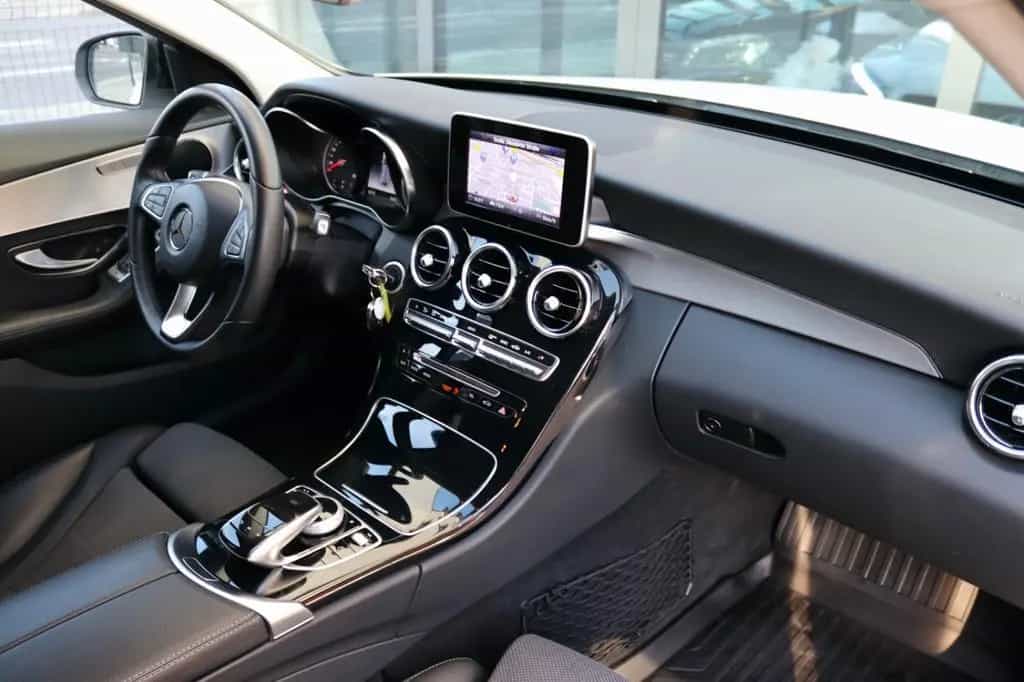 Mercedes-Benz C-Class 200 T-Modell 4Matic Navi Kamera LED Klima 06/2018-photo-23