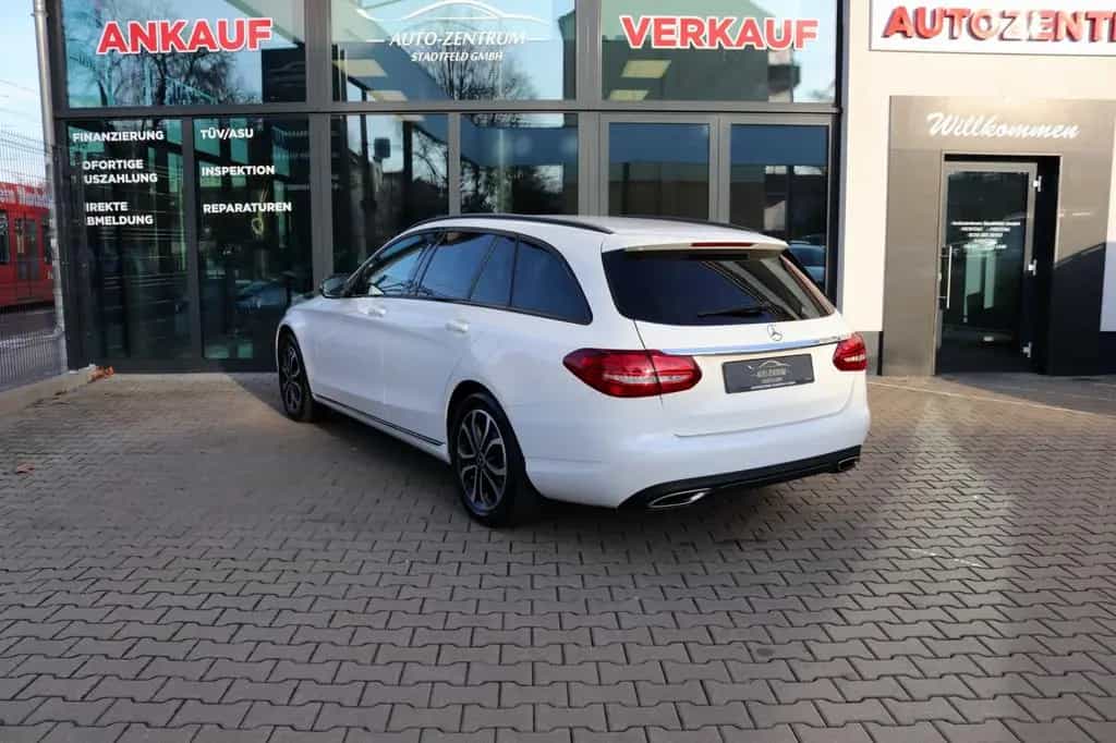 Mercedes-Benz C-Class 200 T-Modell 4Matic Navi Kamera LED Klima 06/2018-photo-4