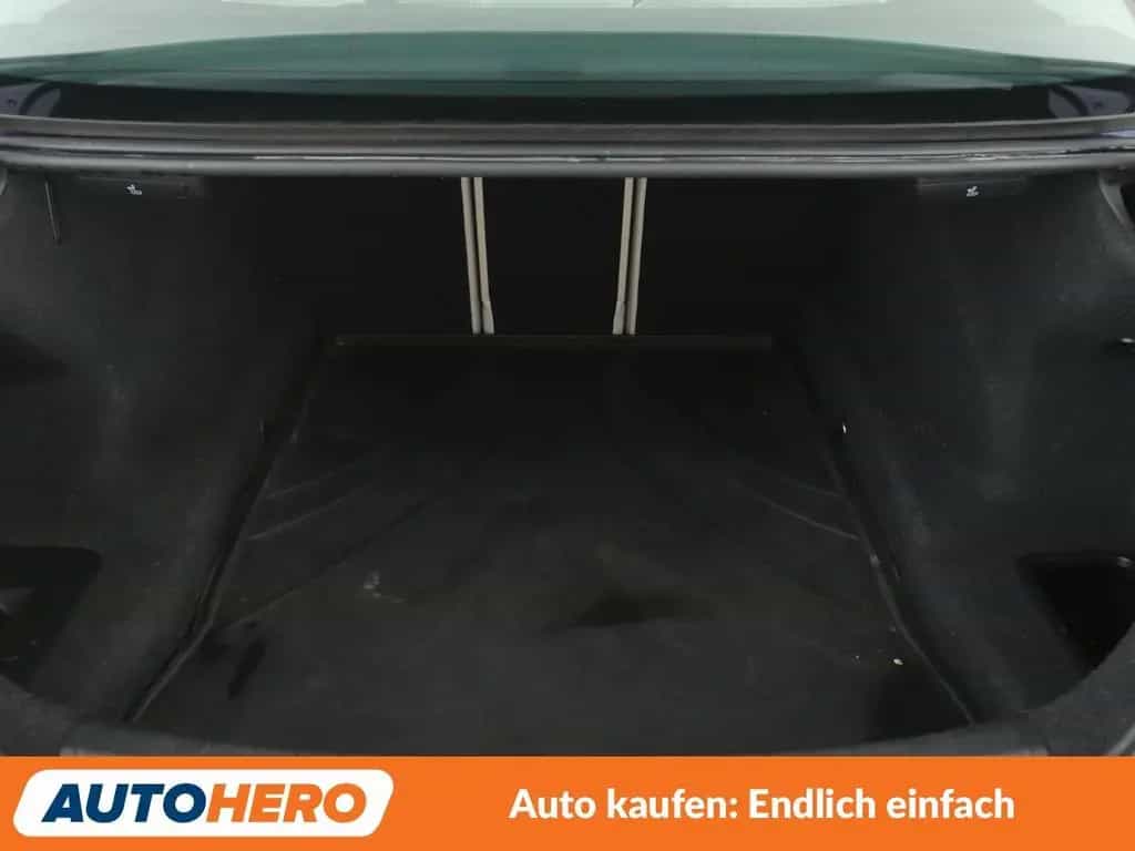 BMW 530 d Luxury Line Aut.*NAV*LED*HUD*TEMPO*CAM* 04/2017-photo-17
