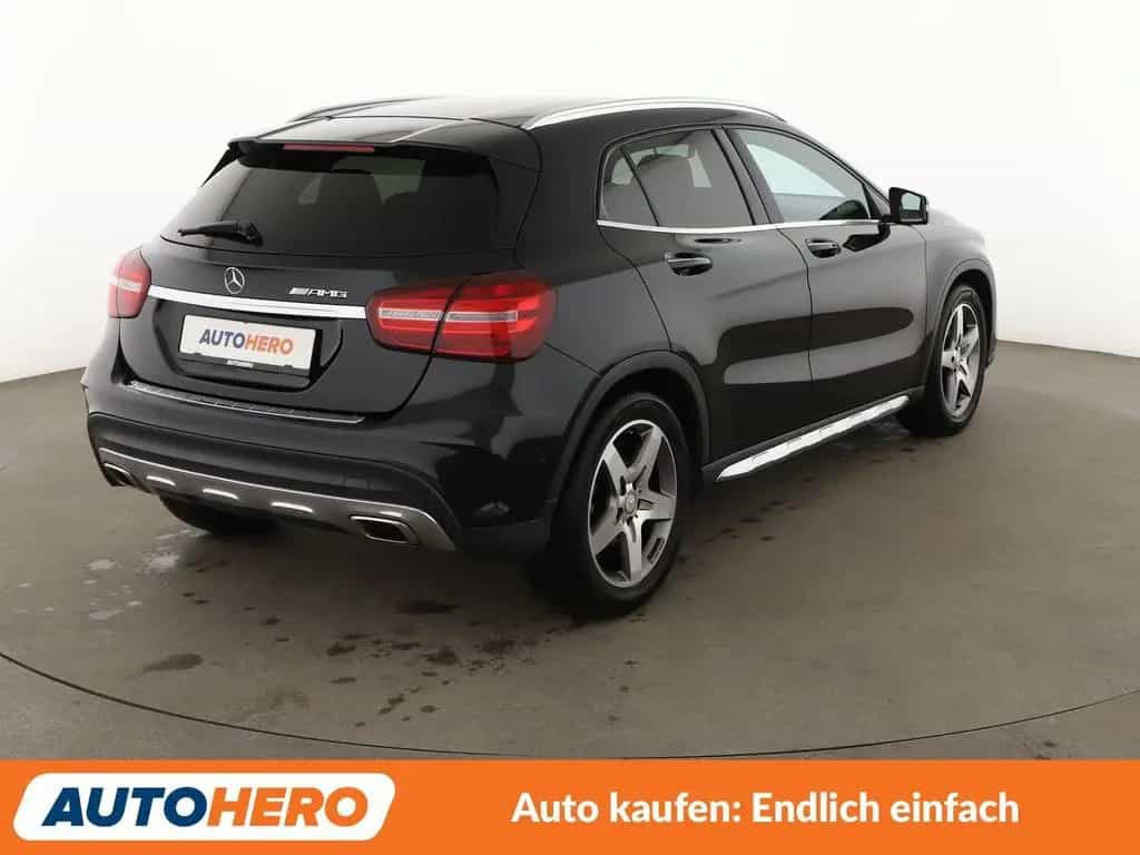 Mercedes-Benz GLA-Class GLA 180 AMG Line*NAVI*TEMPO*PDC* 03/2017-photo-5