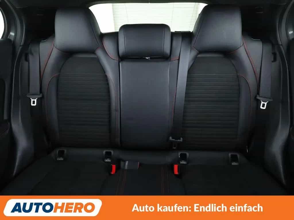 Mercedes-Benz GLA-Class 200 AMG Line Aut.*NAV*LED*TEMP*PDC*SHZ*KLIMA 04/2019-photo-15