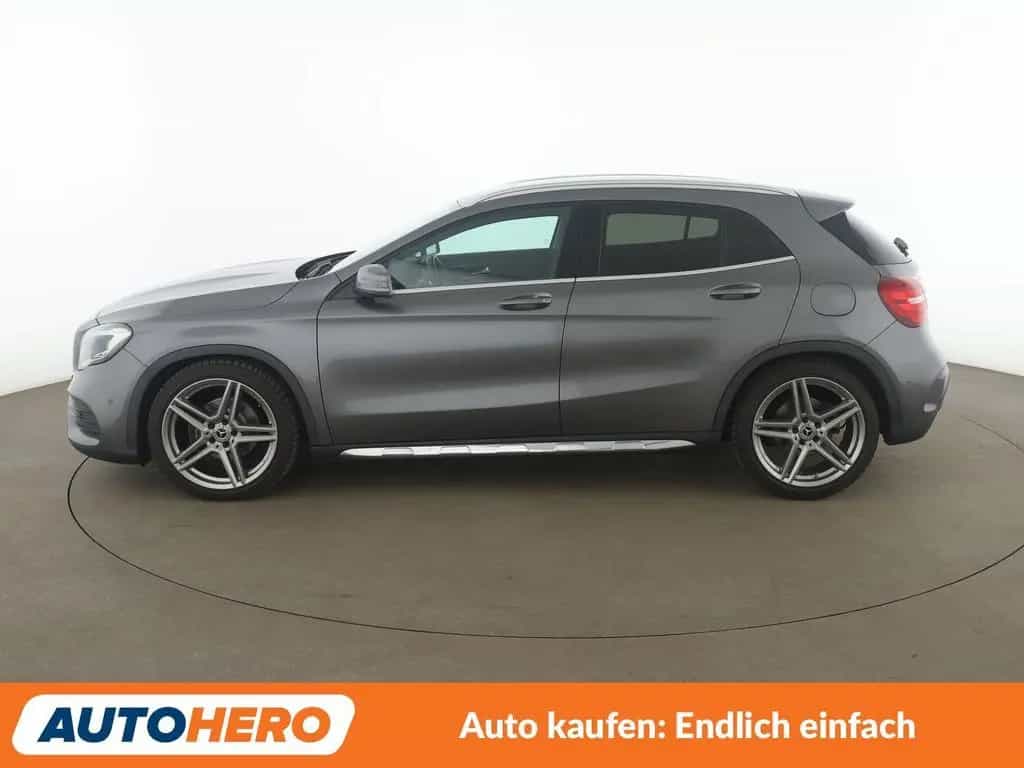 Mercedes-Benz GLA-Class 200 AMG Line Aut.*NAV*LED*TEMP*PDC*SHZ*KLIMA 04/2019-photo-2