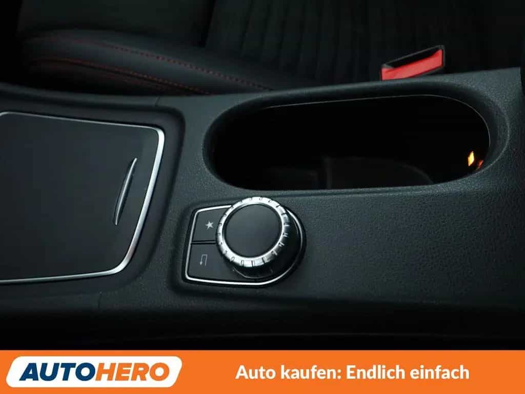 Mercedes-Benz GLA-Class 200 AMG Line Aut.*NAV*LED*TEMP*PDC*SHZ*KLIMA 04/2019-photo-26