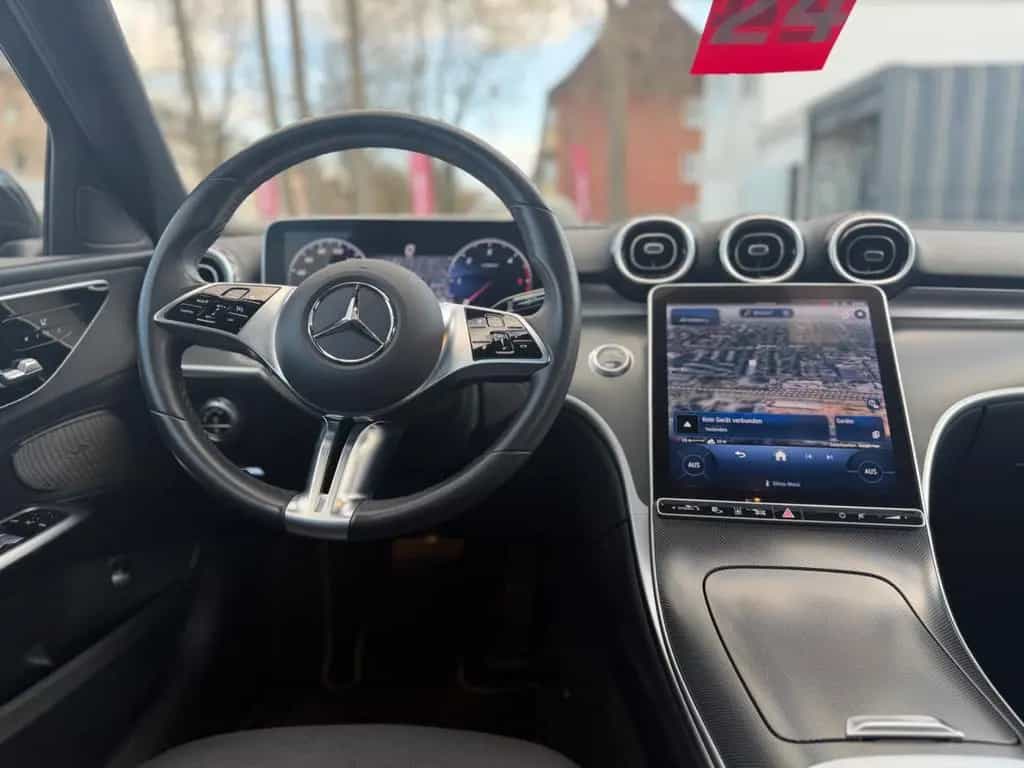 Mercedes-Benz C-Class d STANDHZG*LED*KEYLESS*LEDER*360 11/2021-photo-16