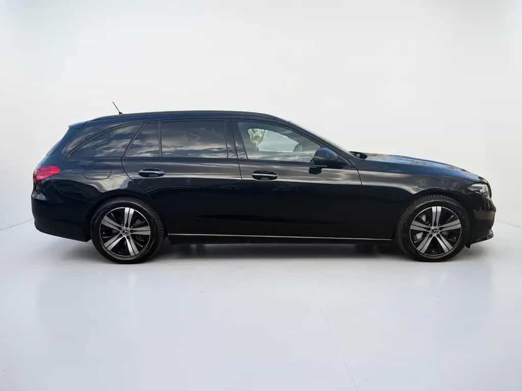 Mercedes-Benz C-Class d STANDHZG*LED*KEYLESS*LEDER*360 11/2021-photo-5
