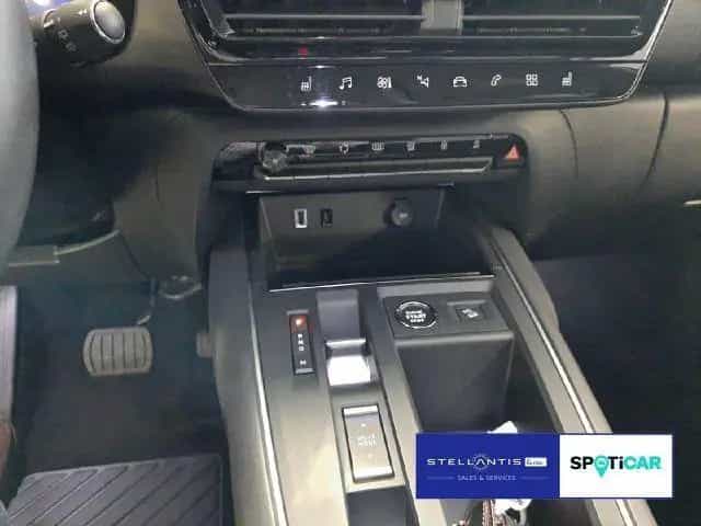 Citroën C5 Aircross Feel Pack 130 Auto *Navi*SHZ*Kamera 12/2023-photo-14