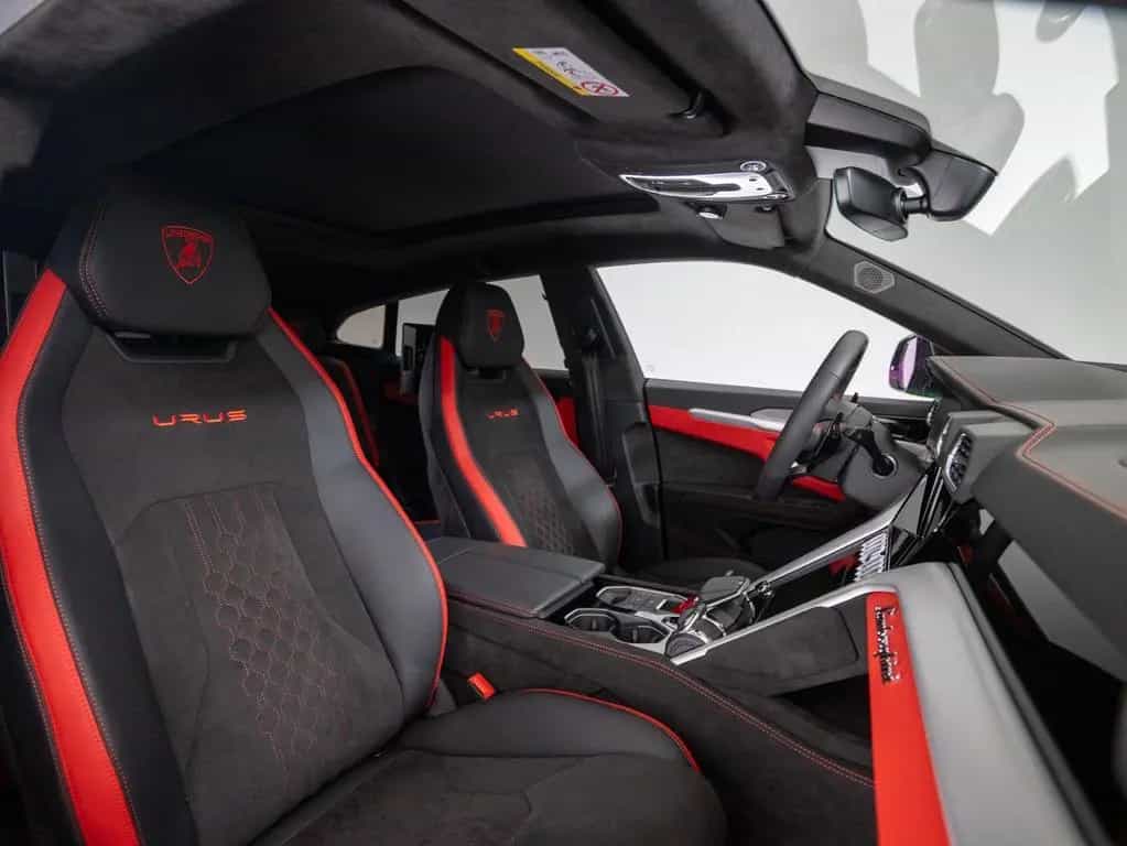 Lamborghini Urus S 23" AKRAPOVIC B&O PANO MASSAGE PARK-ASSIS 12/2023-photo-36