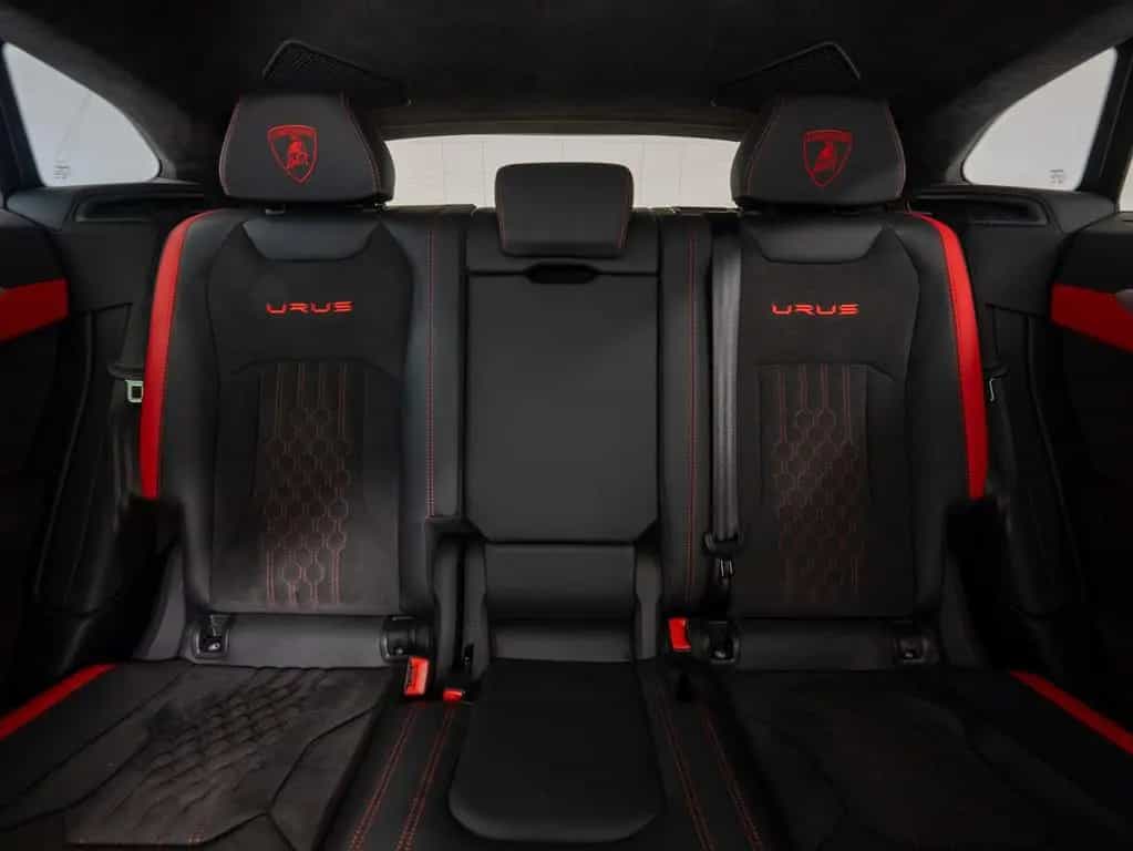 Lamborghini Urus S 23" AKRAPOVIC B&O PANO MASSAGE PARK-ASSIS 12/2023-photo-46