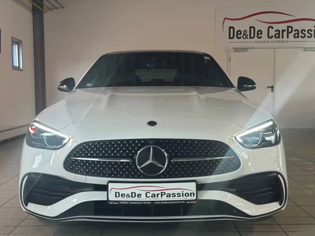 Mercedes-Benz C-Class 300 AMG-Line*PANO+NightPaket+Designo*1H U-Frei 12/2021-photo-10