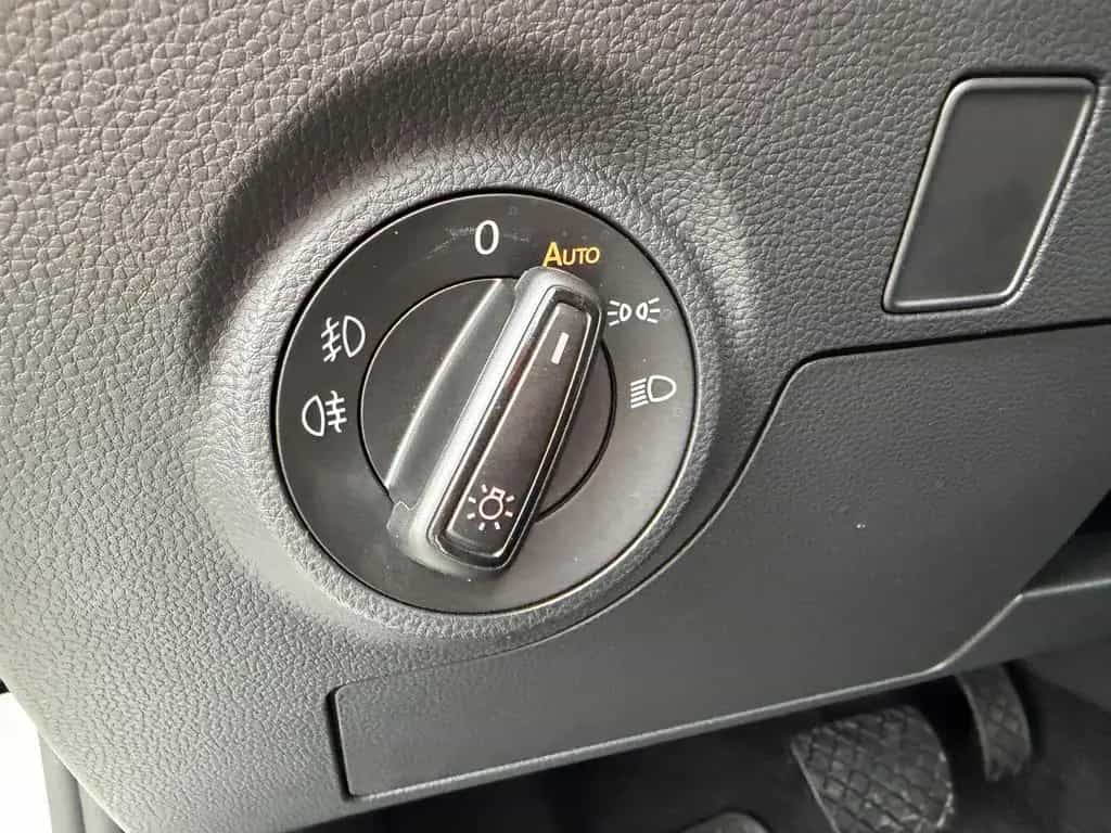 Seat Arona 1.0 TSI DSG FR LED NAVI 12/2024-photo-18