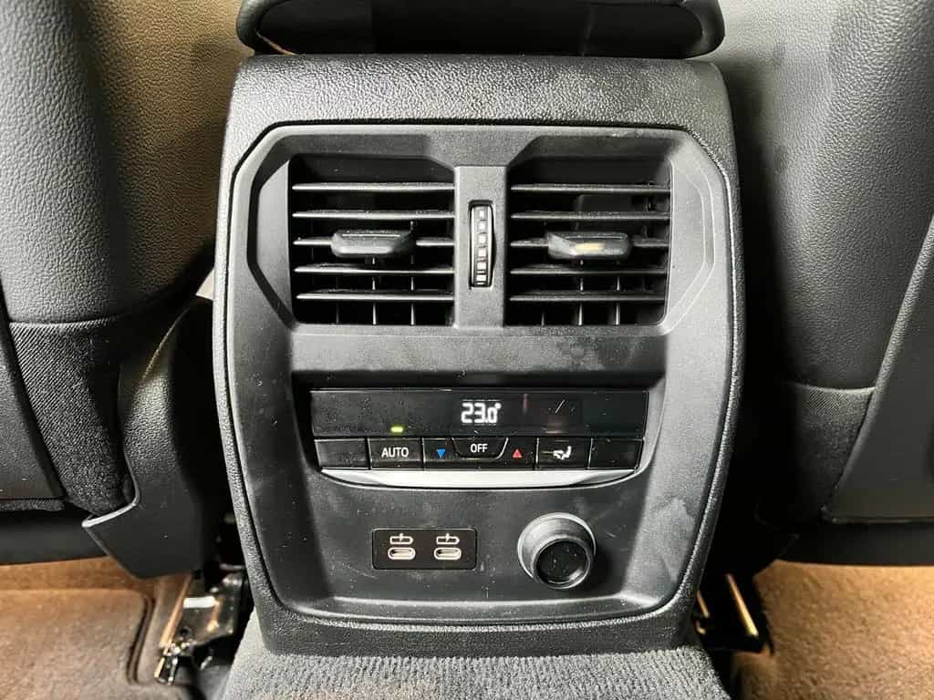 BMW 320 i Touring Sport Line PANO ACC LASER RFK 02/2020-photo-23