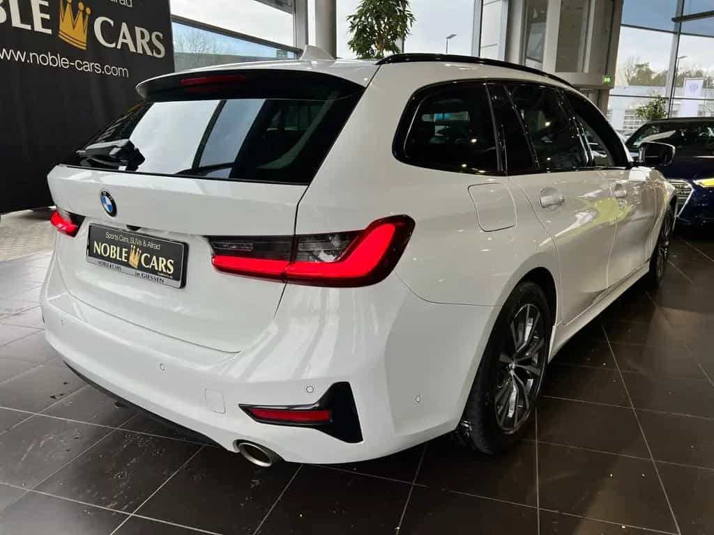 BMW 320 i Touring Sport Line PANO ACC LASER RFK 02/2020-photo-6