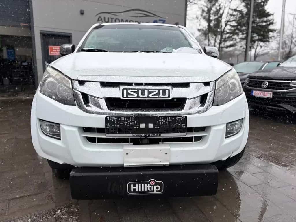 Isuzu D-Max Double Cab 4WD Premium AHK Vorne+Hinten 09/2012-photo-1