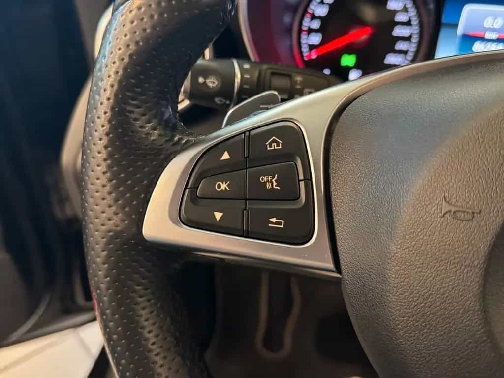 Mercedes-Benz C-Class 200T AMG 9G-Tr. Rü-Ka SHZ LED Ambiente Navi 04/2018-photo-18