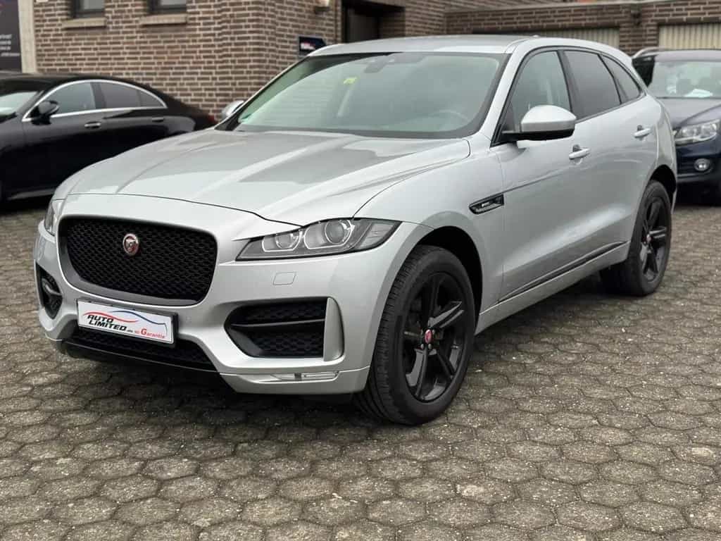Jaguar F-Pace 25d AWD R-Sport Standheizung 12/2016-photo-3