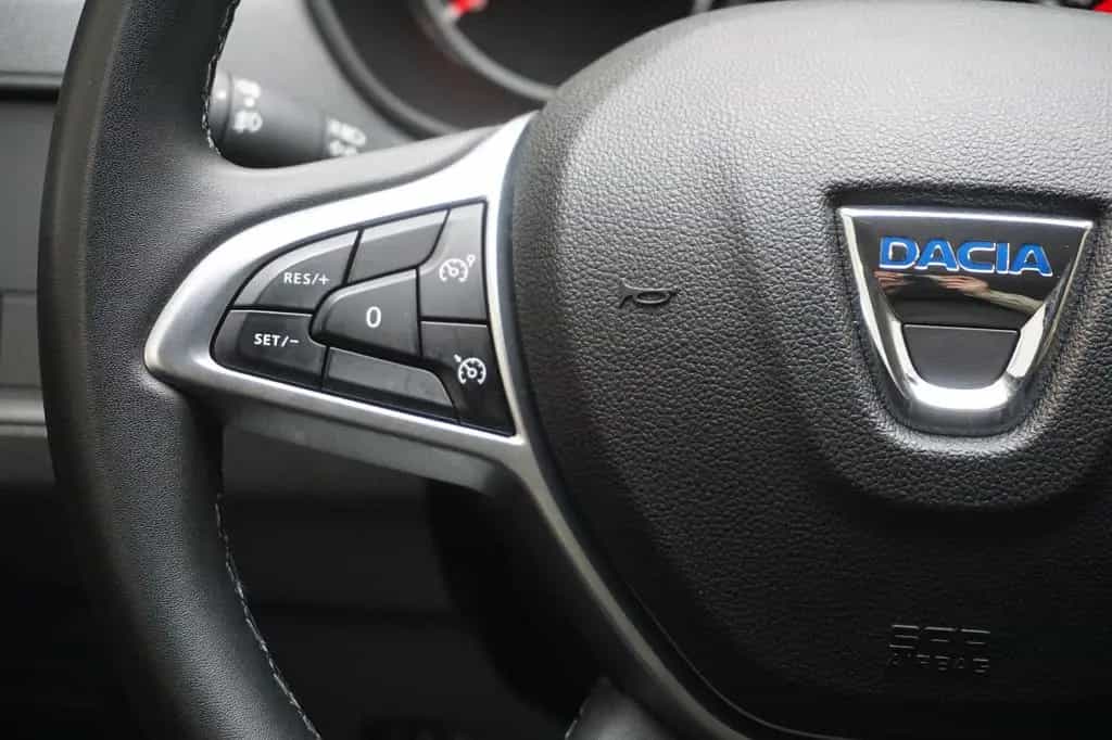 Dacia Duster II Extreme NAVI, SITZHEIZUNG, LED, PDC 12/2022-photo-12