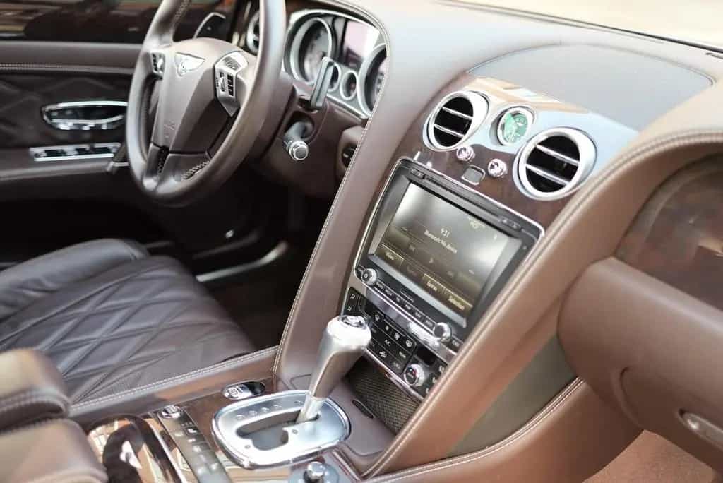Bentley Flying Spur 6.0 W12 06/2015-photo-11