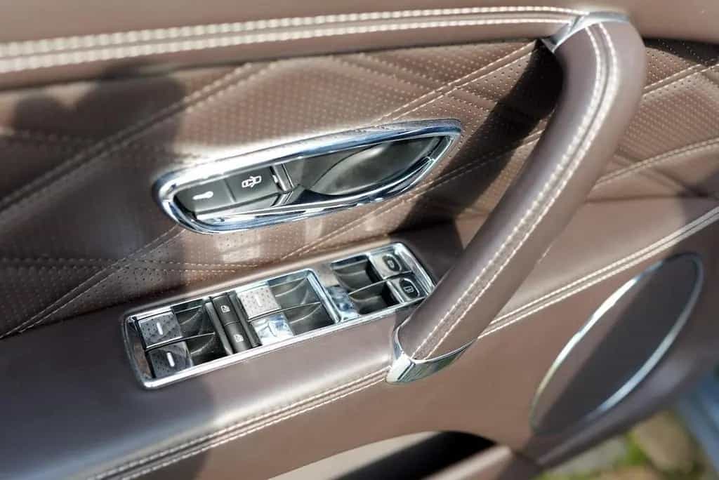 Bentley Flying Spur 6.0 W12 06/2015-photo-14