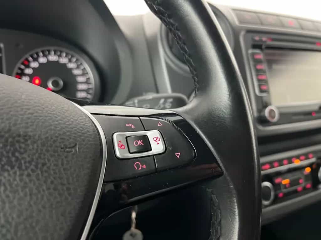 Volkswagen Amarok 12/2016-photo-19