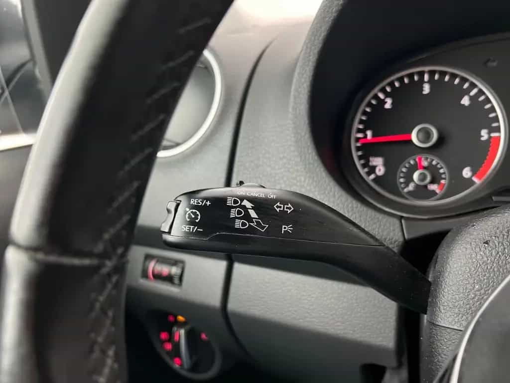 Volkswagen Amarok 12/2016-photo-20