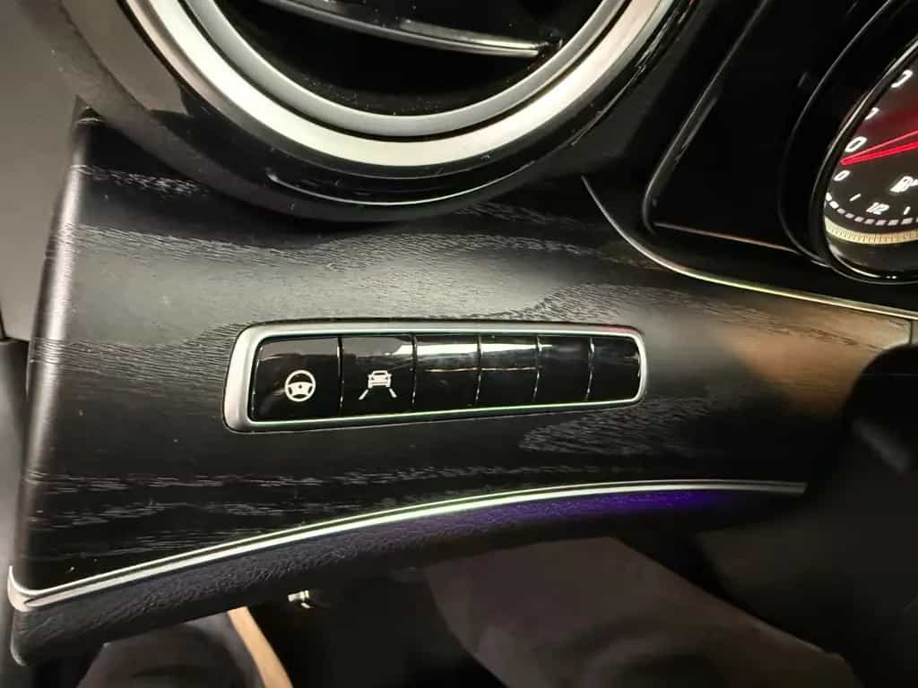 Mercedes-Benz E-Class d T*AVANTGARDE*LEDER*360°*AMG 19''*8-FACH* 10/2019-photo-28